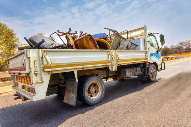Best Garage Cleanout  in Algonac, MI